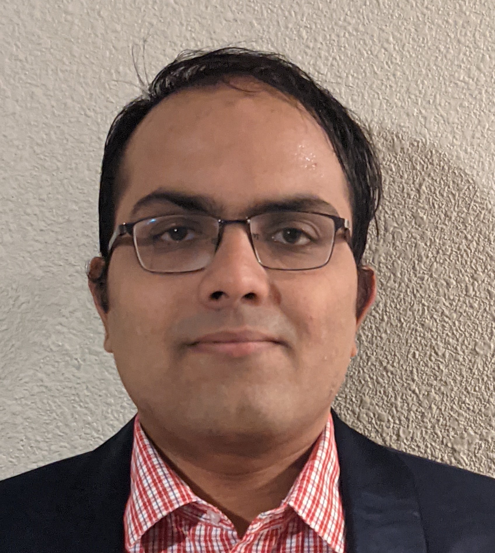 Dr. Hariharan Devarajan